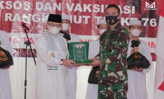 Alumni AKABRI 1989 Serahkan Bansos 1.000 Paket Sembako untuk Pesantren Al-Fatah